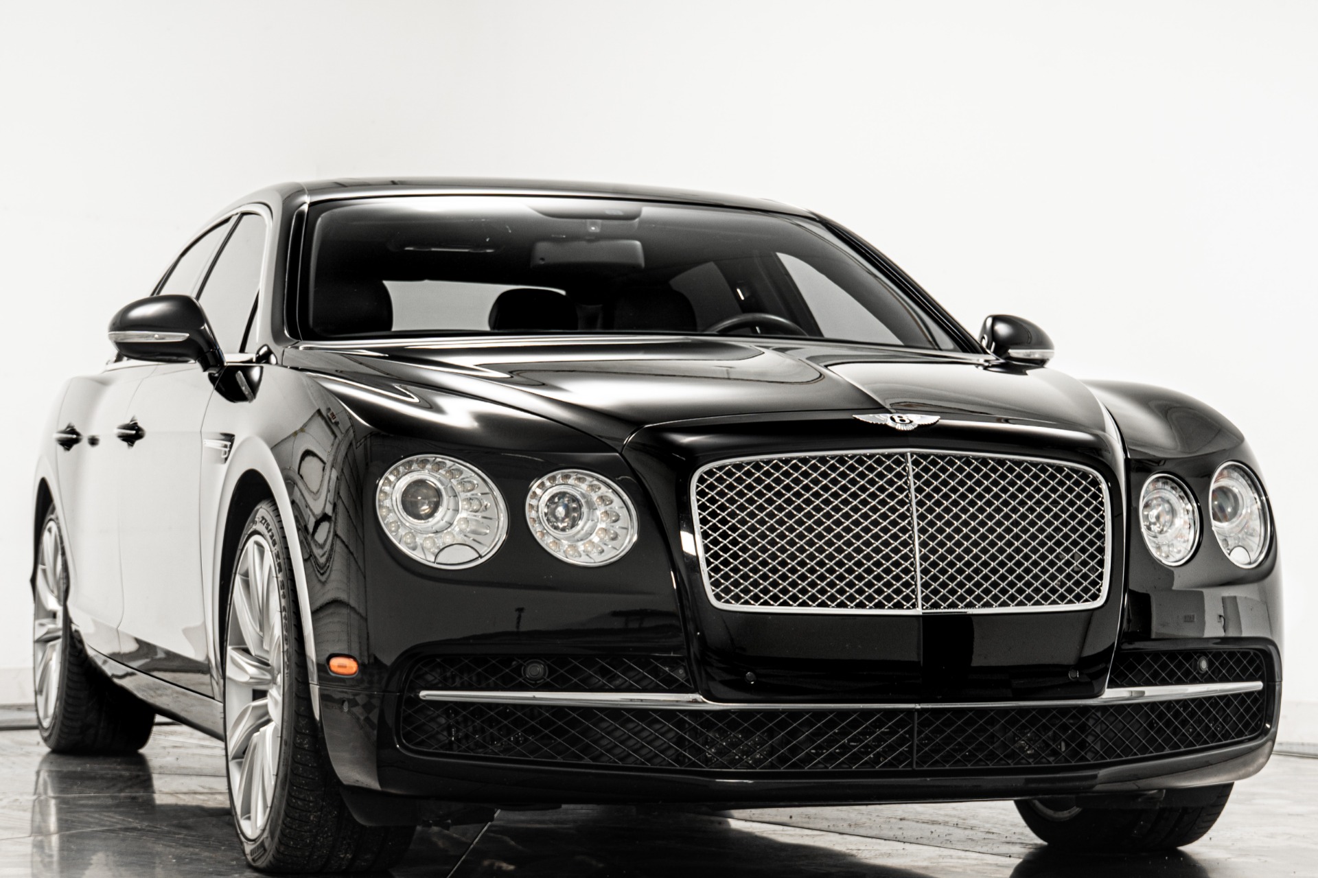 2015 Bentley Flying Spur W12 photo 2