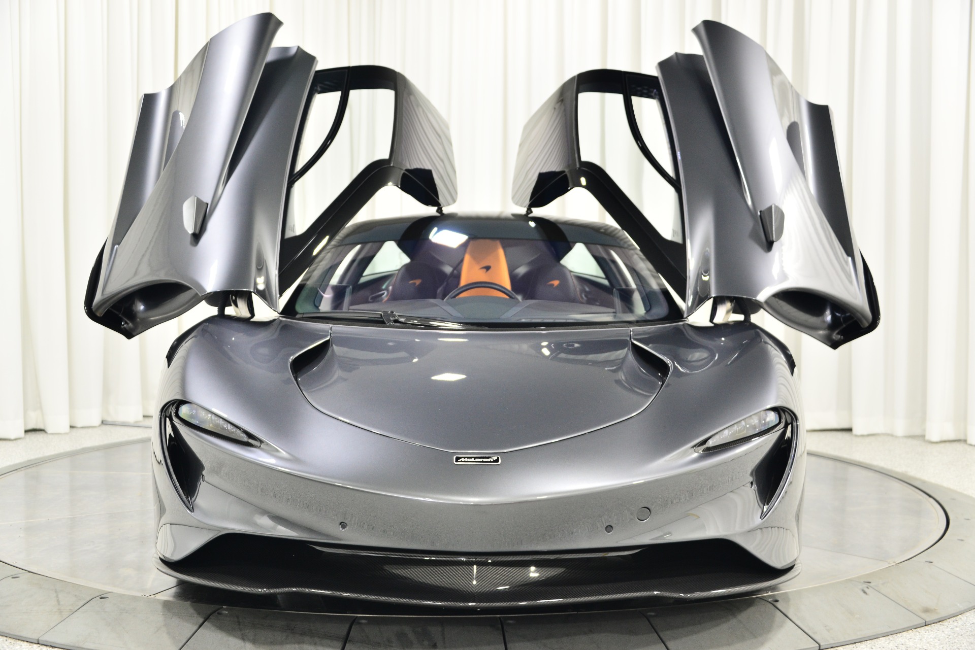 Graphite McLaren Speedtail with 4.0L Hybrid Twincharged V8 1036hp