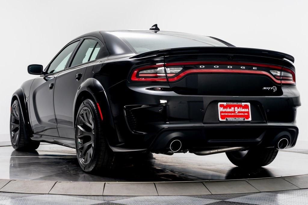 Pitch Black Clearcoat Dodge Charger SRT Hellcat Widebody with 6.2L