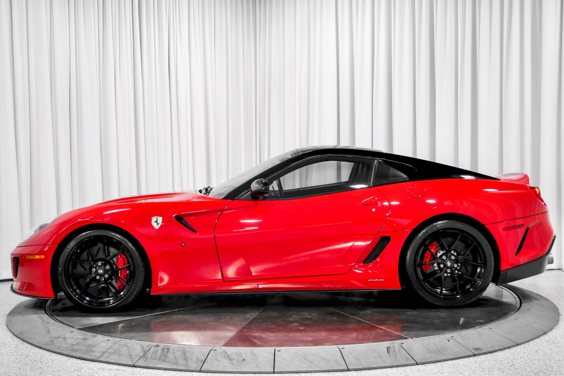 Rosso Corsa Ferrari 599 GTO with 6.0L V12 670hp 457ft. lbs. Engine