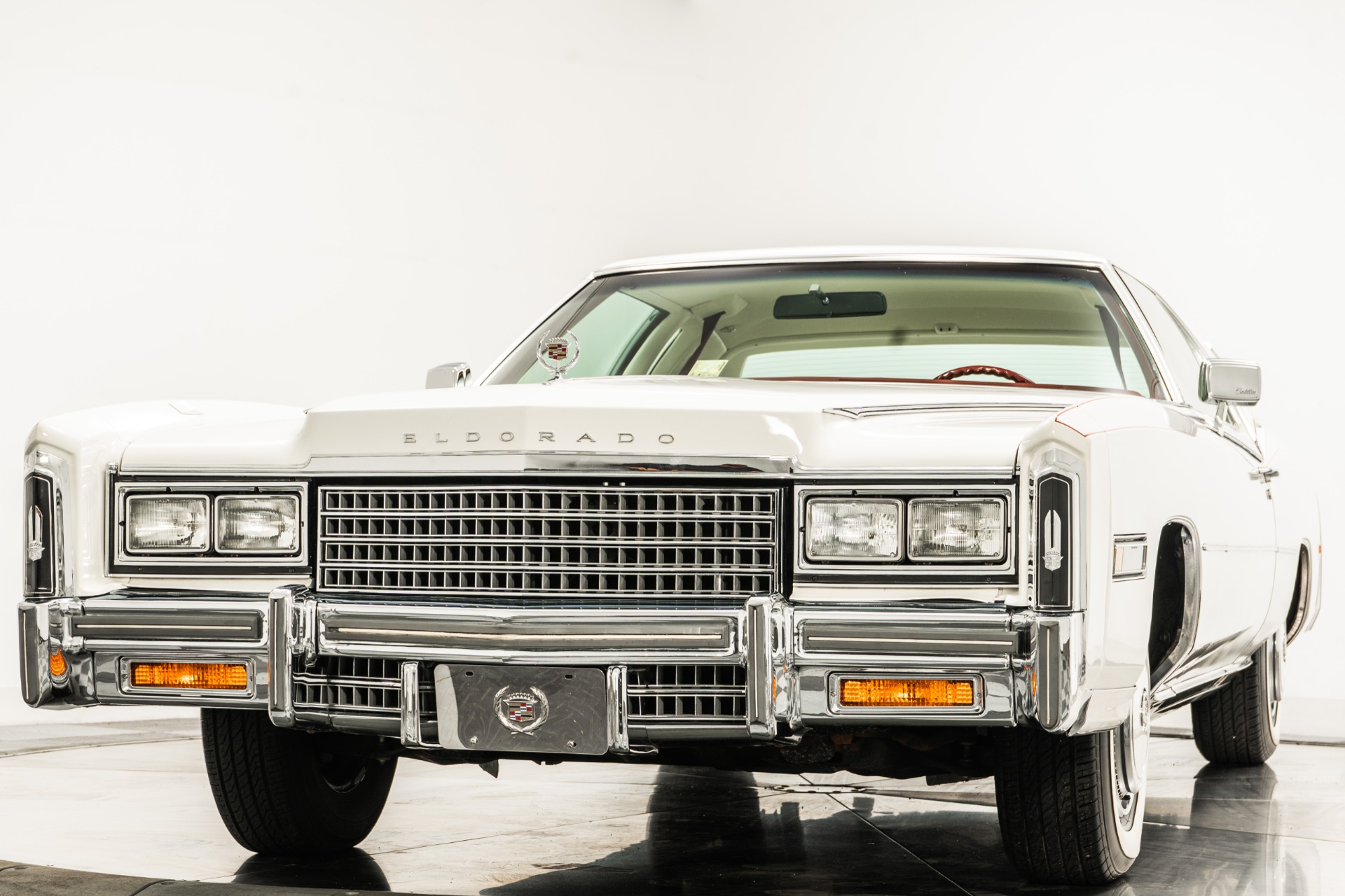 Cotillion White Cadillac Eldorado Biarritz with 425ci OHV V8