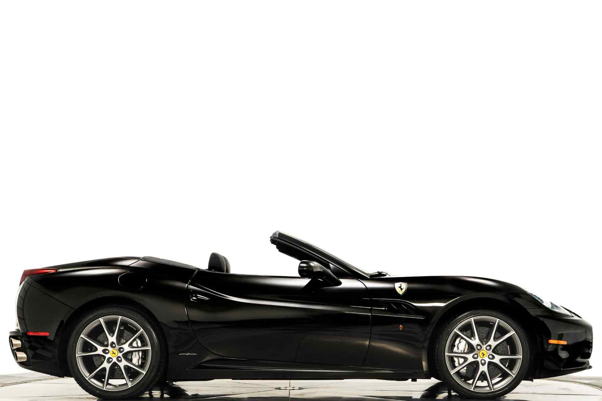 2012 Ferrari California photo 2