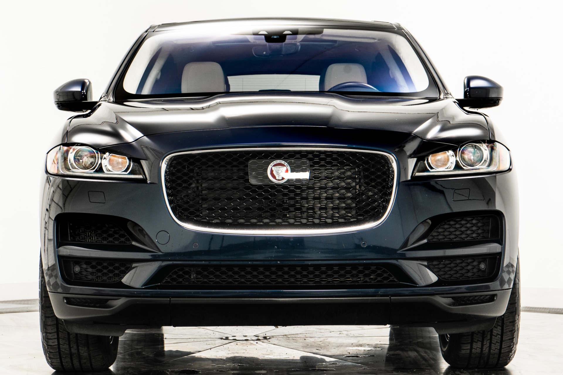 Portofino Blue Metallic Jaguar F-PACE 25t Premium with 2.0L Turbo 