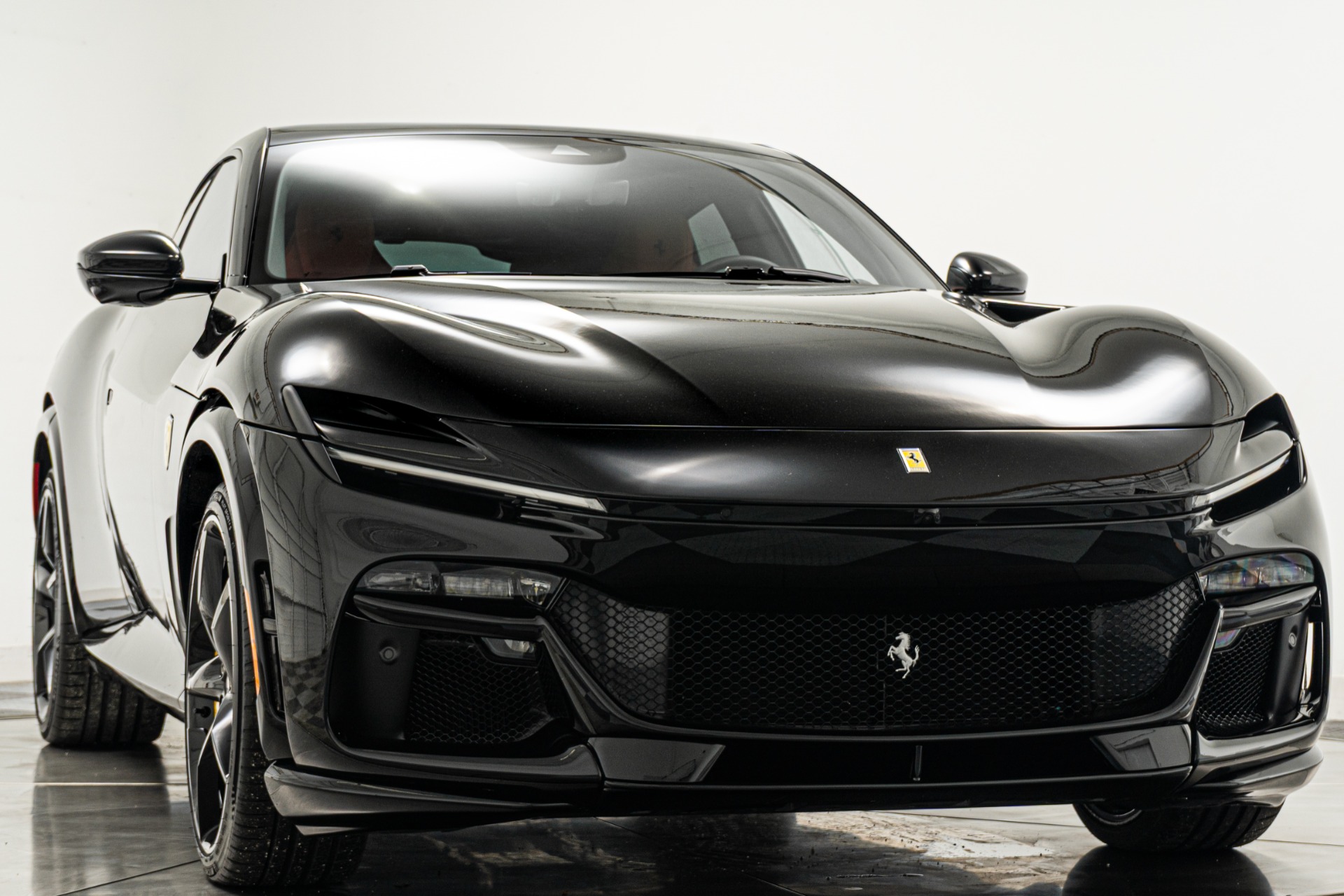 2025 Ferrari Purosangue photo 3