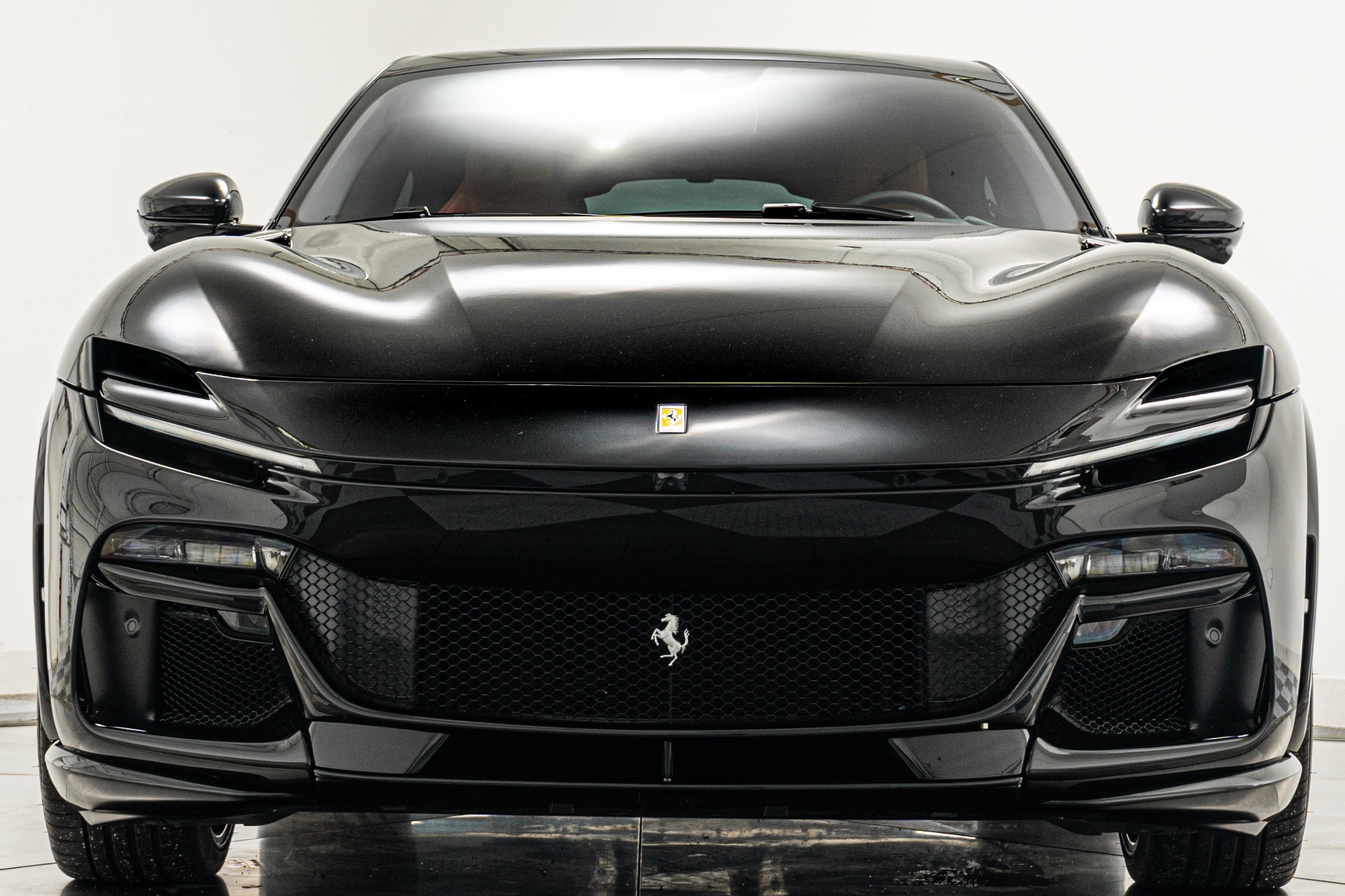 2025 Ferrari Purosangue photo 4