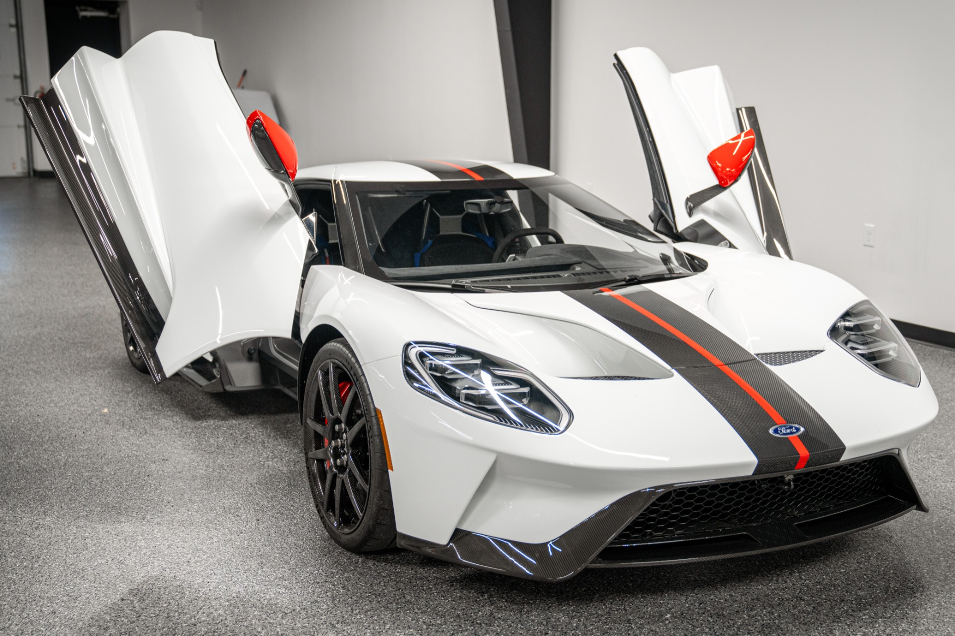Frozen White Ford GT -$70k Carbon Series Package, Carbon Fiber