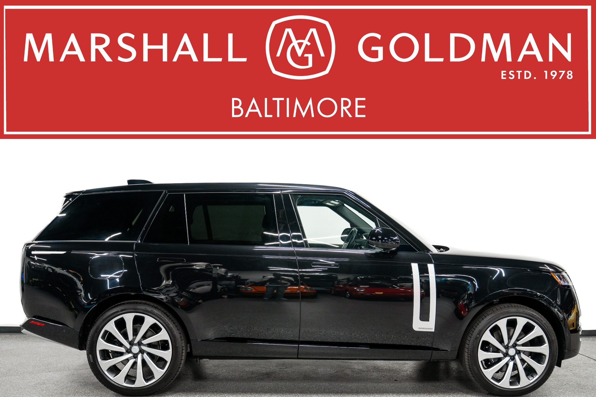 Santorini Black Metallic Land Rover Range Rover P530 Autobiography LWB ...