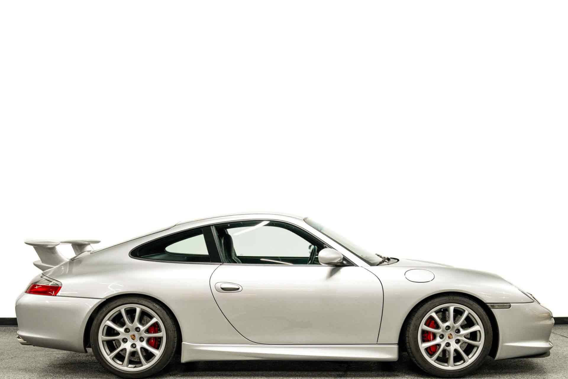 2005 Porsche 911 GT3 photo 2