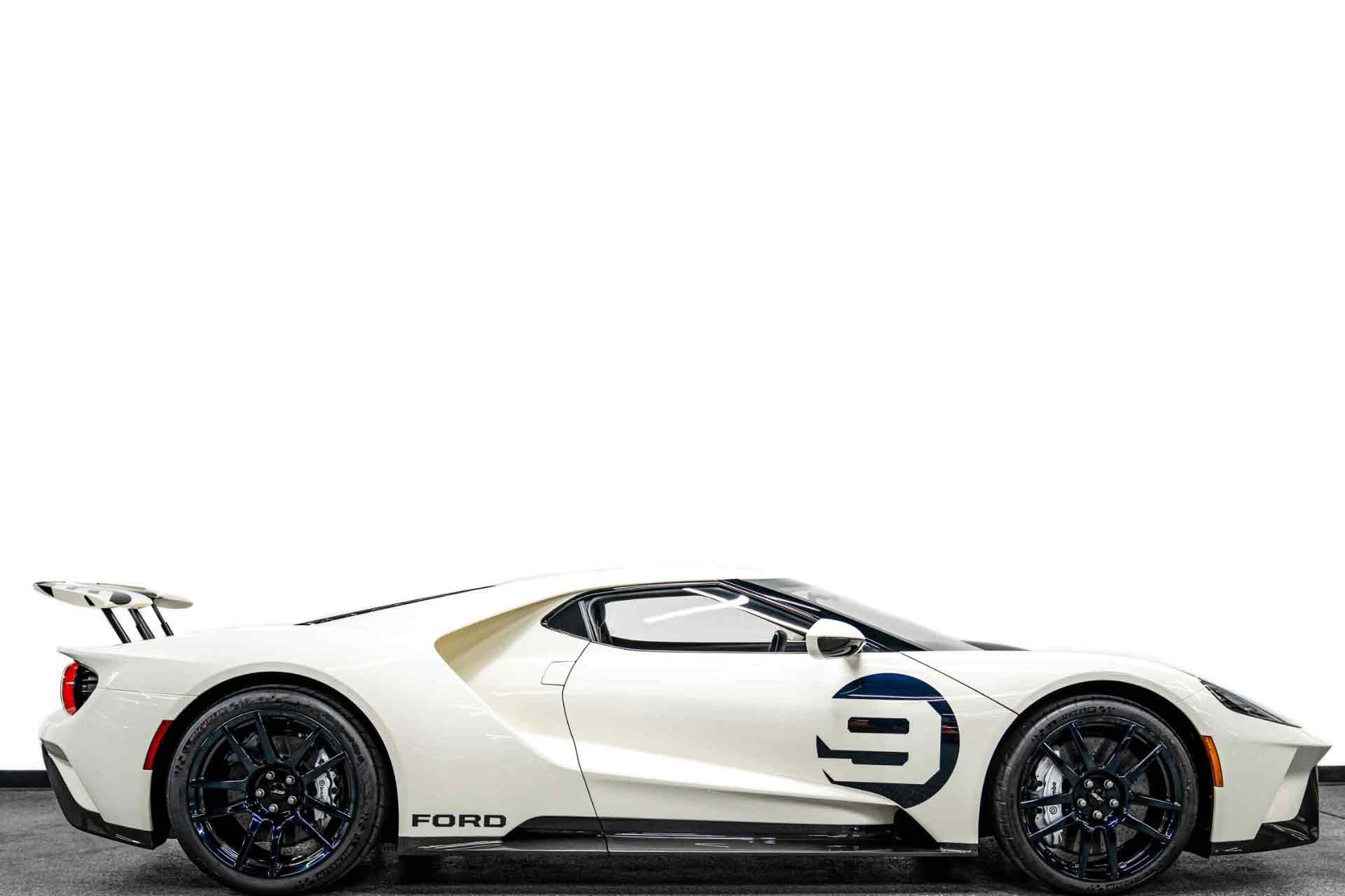 2022 Ford GT Heritage Edition photo 2