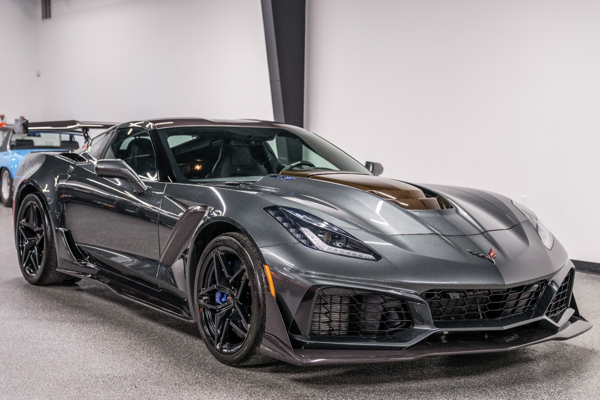 2019 Chevrolet Corvette ZR1 3ZR photo 2