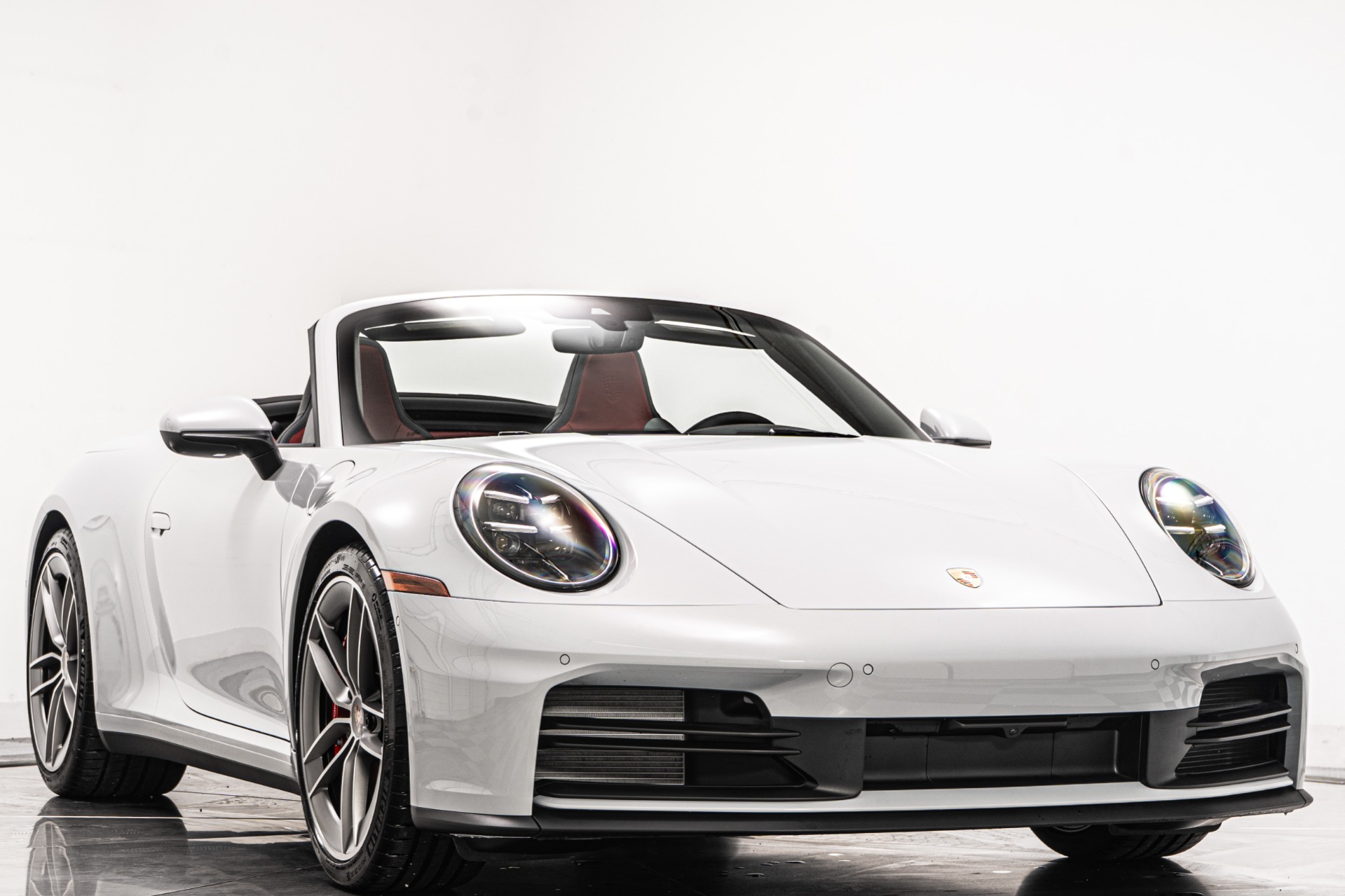 2026 Porsche 911 S Cabriolet photo 3