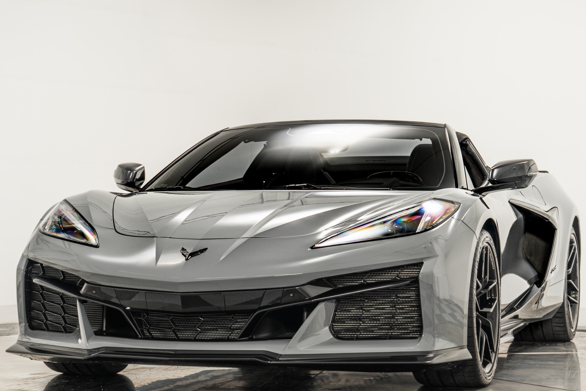 Sea Wolf Gray Tricoat Chevrolet Corvette Z06 Convertible 3LZ with