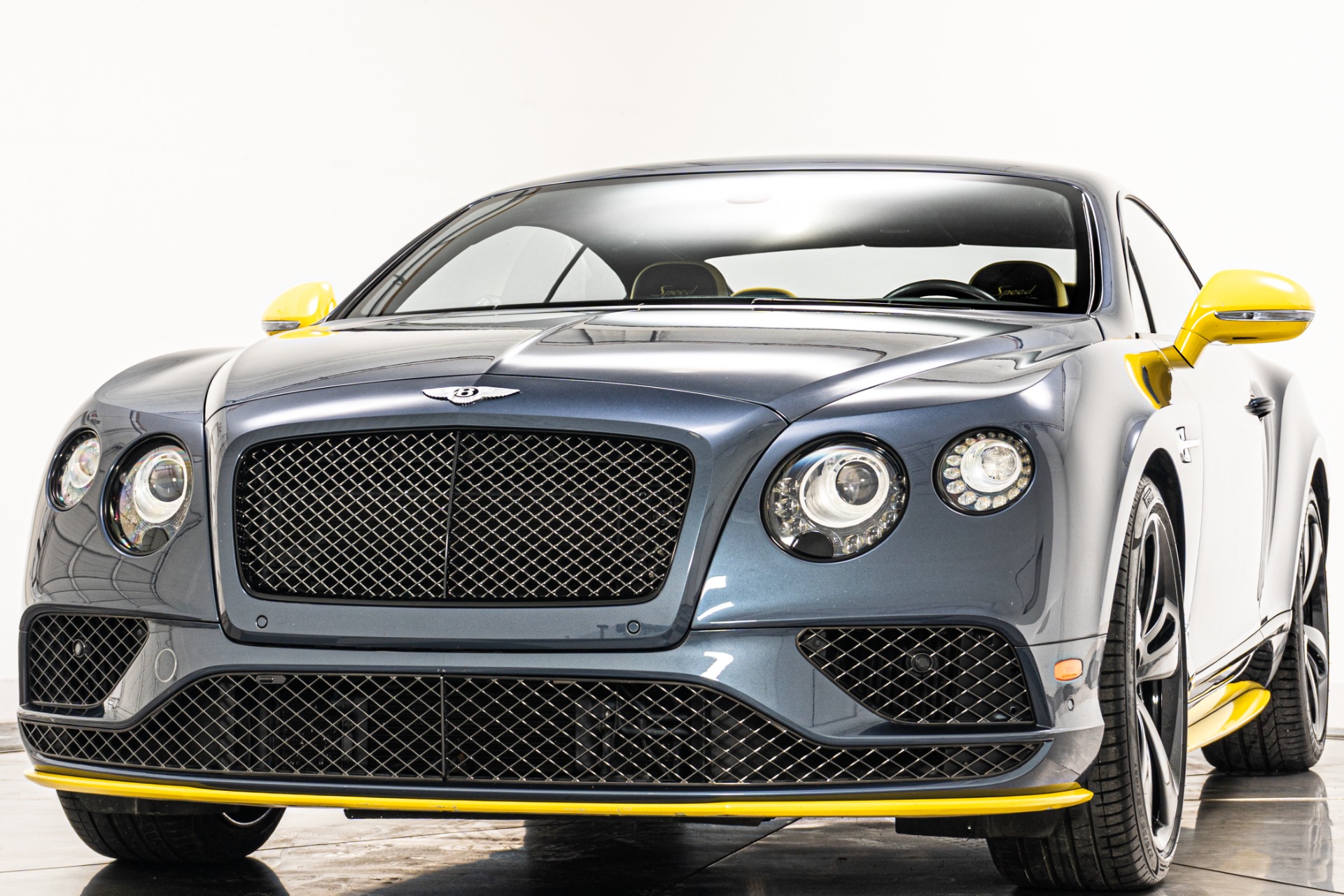 2017 Bentley Continental GT Speed Black Edition photo 4