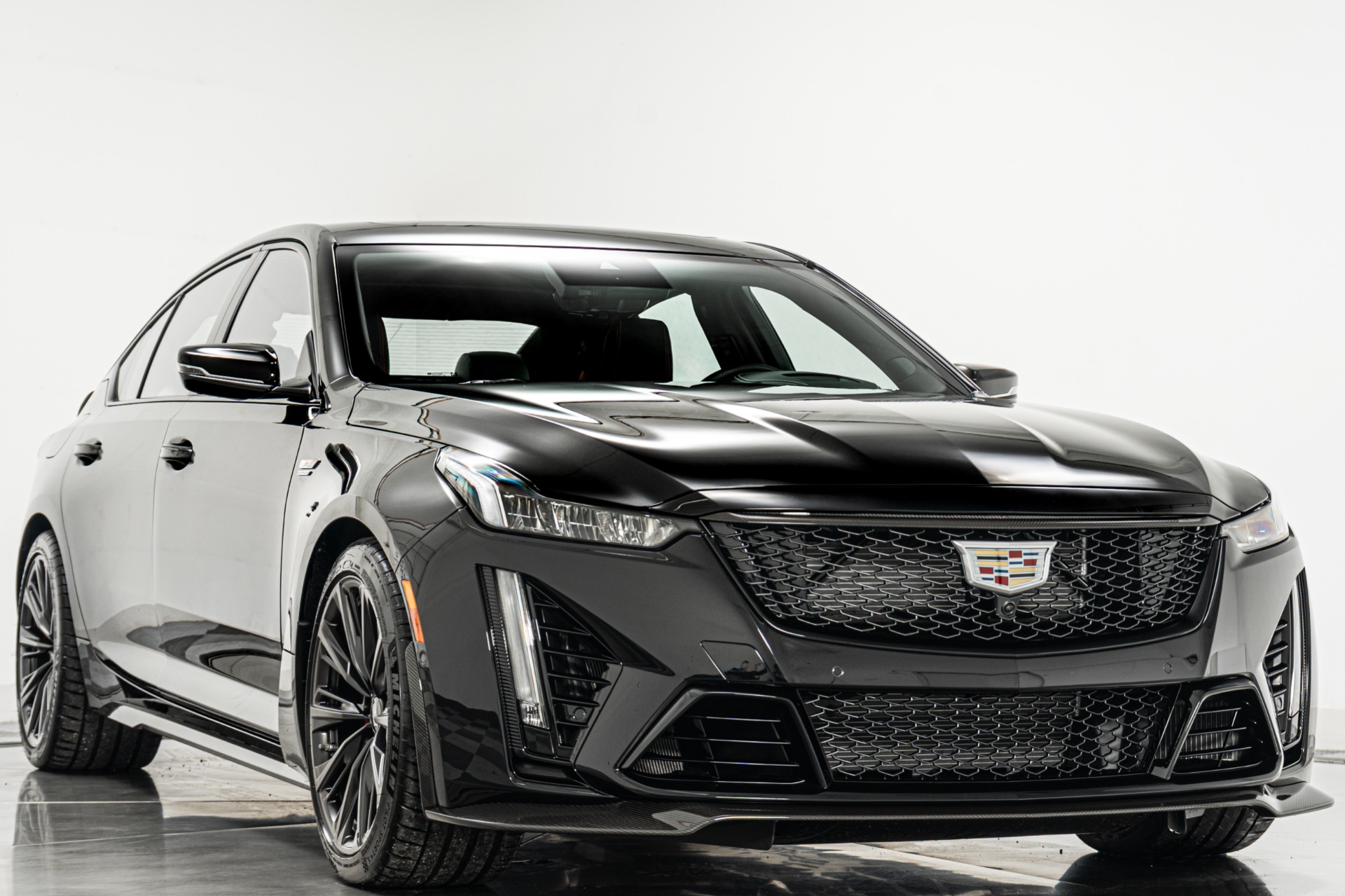 2024 Cadillac CT5 photo 2