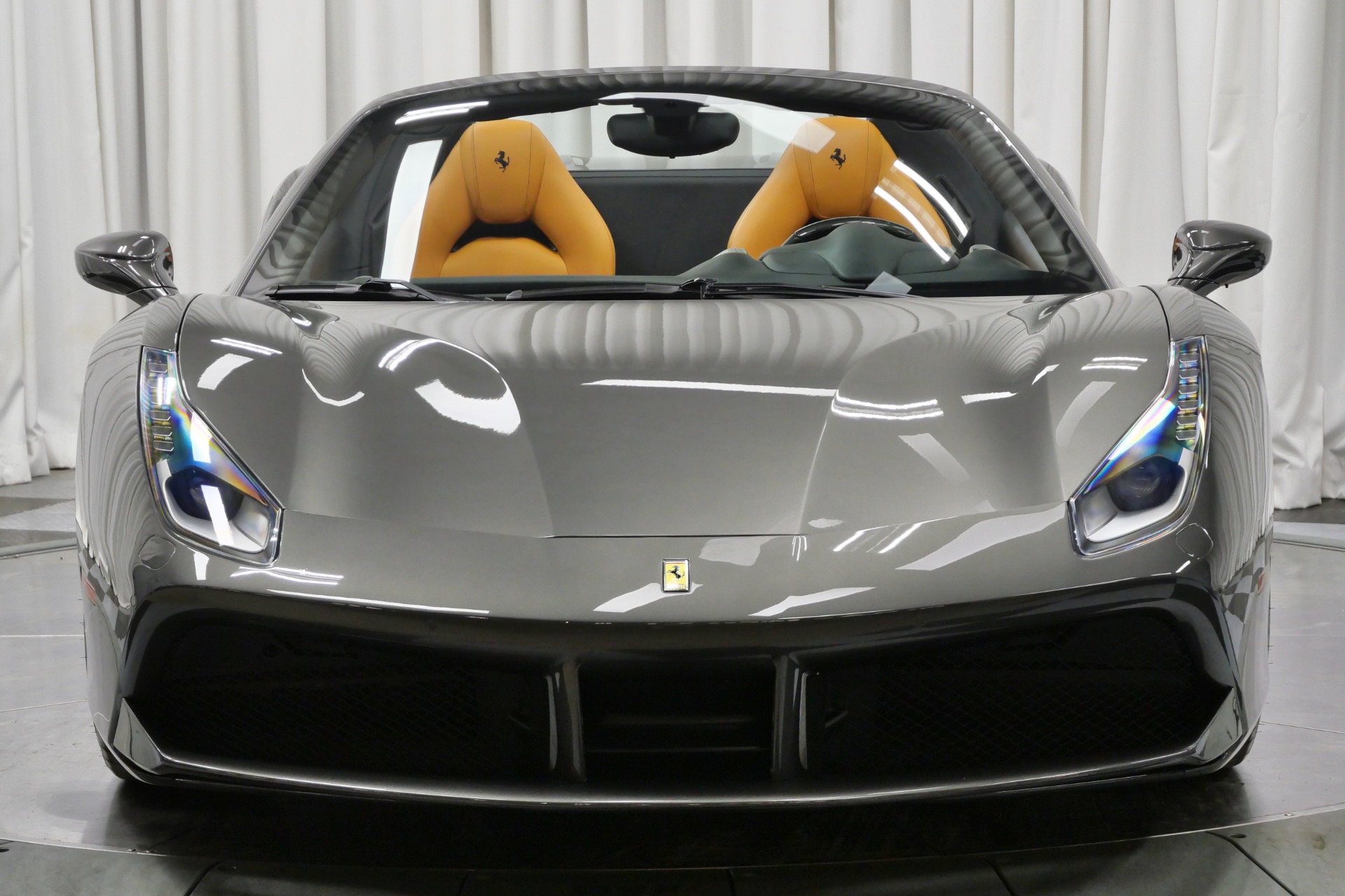 2017 Ferrari 488 Spider photo 4