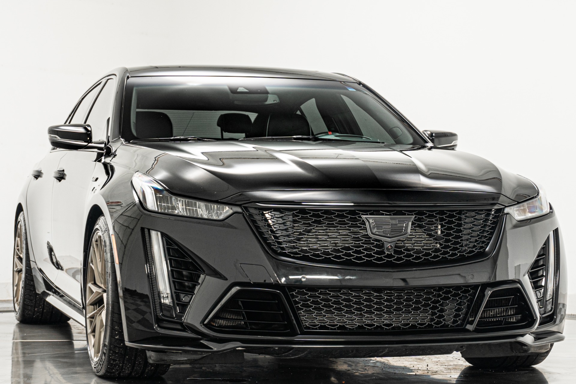 2022 Cadillac CT5 photo 3