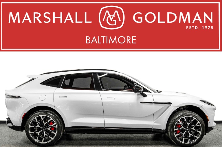 2021 Aston Martin DBX Base