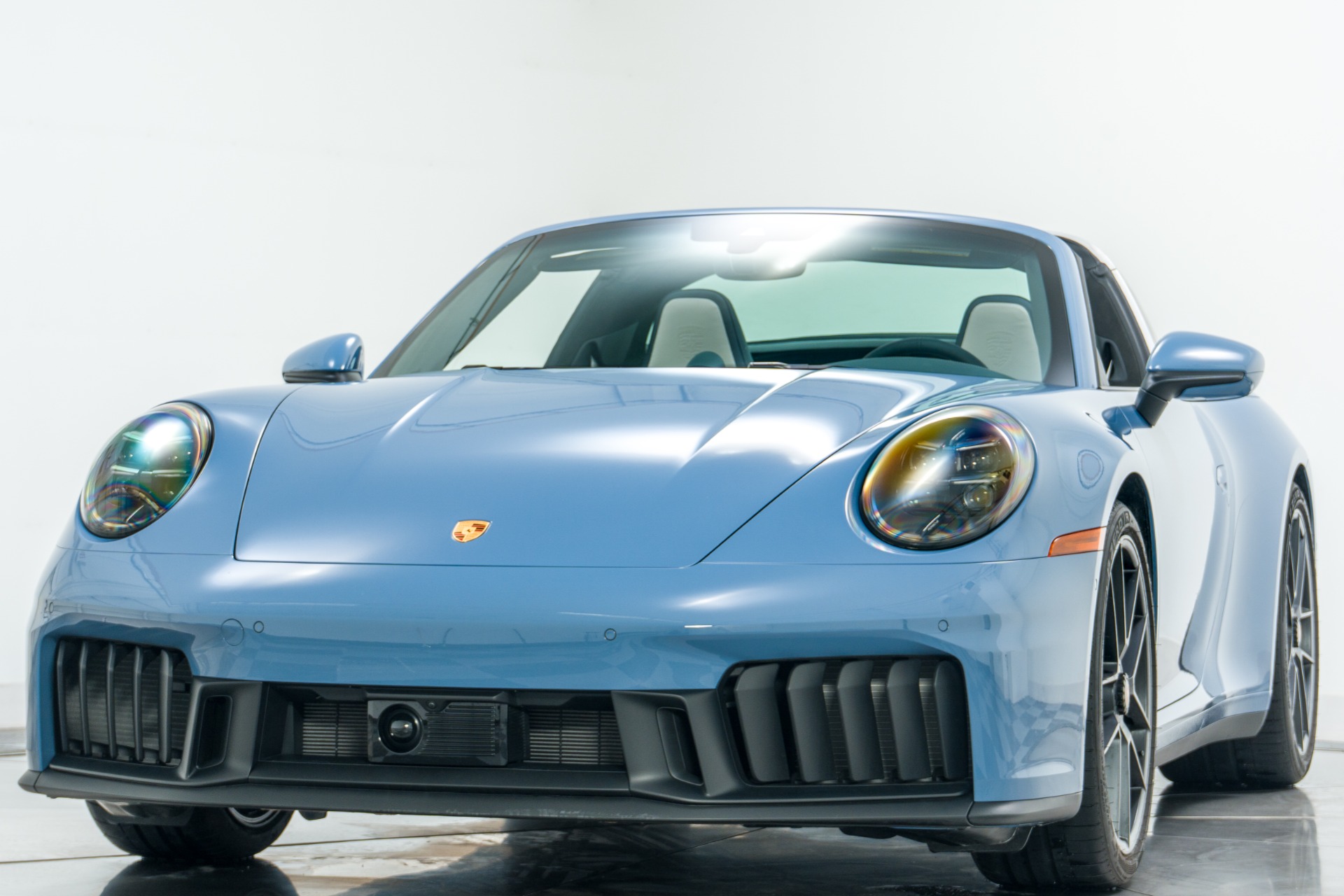 2026 Porsche 911 Targa 4 GTS photo 4