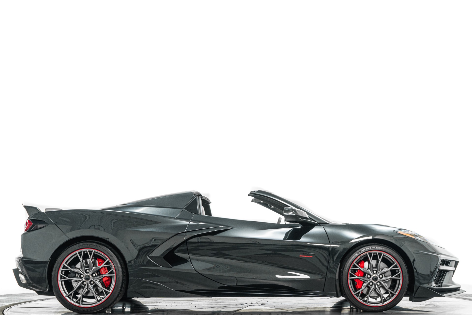2023 Chevrolet Corvette Stingray -70th Anniversary, Z51 Performance Package, 3LT Trim — photo 1 of 46