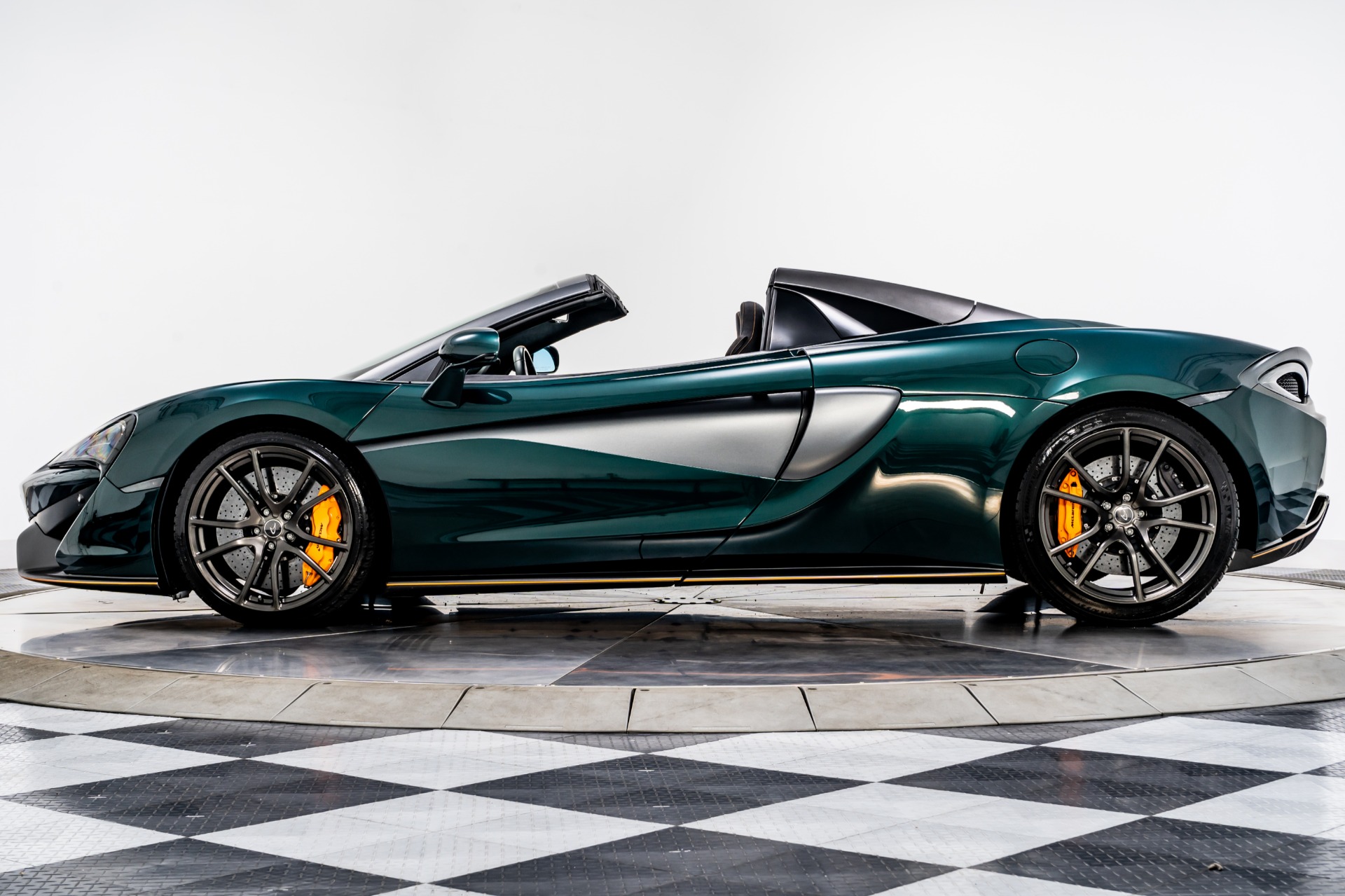 McLaren Racing Green McLaren 570S Spider with 3.8L Twin Turbo V8