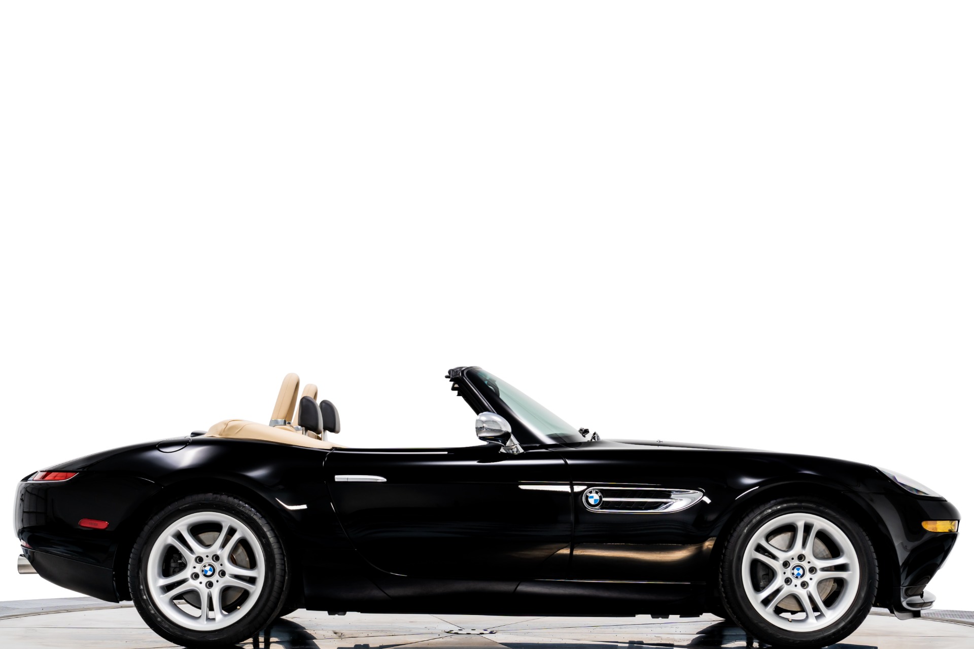 2001 BMW Z8 -Rare Color Combination, Low Miles — photo 1 of 39